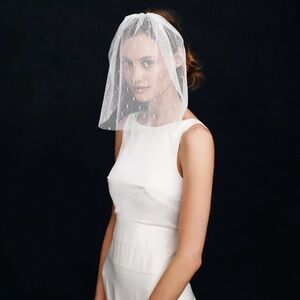 J.Crew Short Veil in Swiss Dot | Soft White